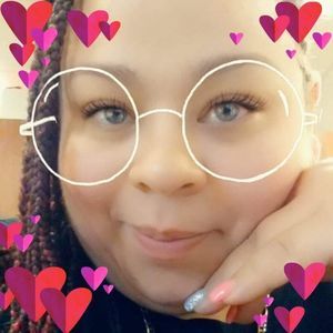 Meet your Posher, Caroline